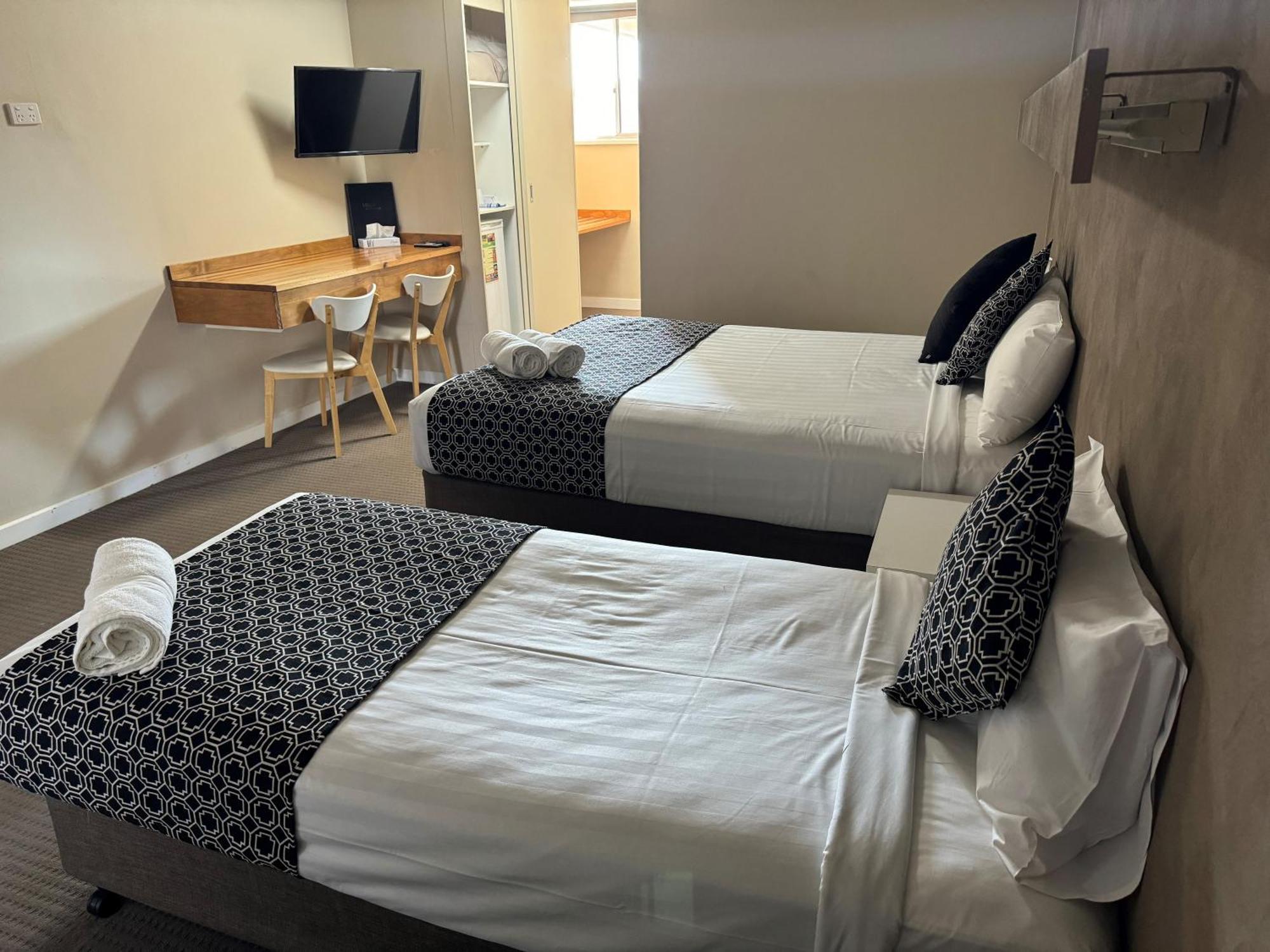 ميلدورا Mid City Plantation Motel المظهر الخارجي الصورة