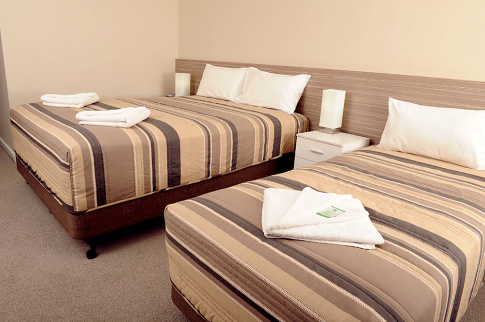 ميلدورا Mid City Plantation Motel المظهر الخارجي الصورة