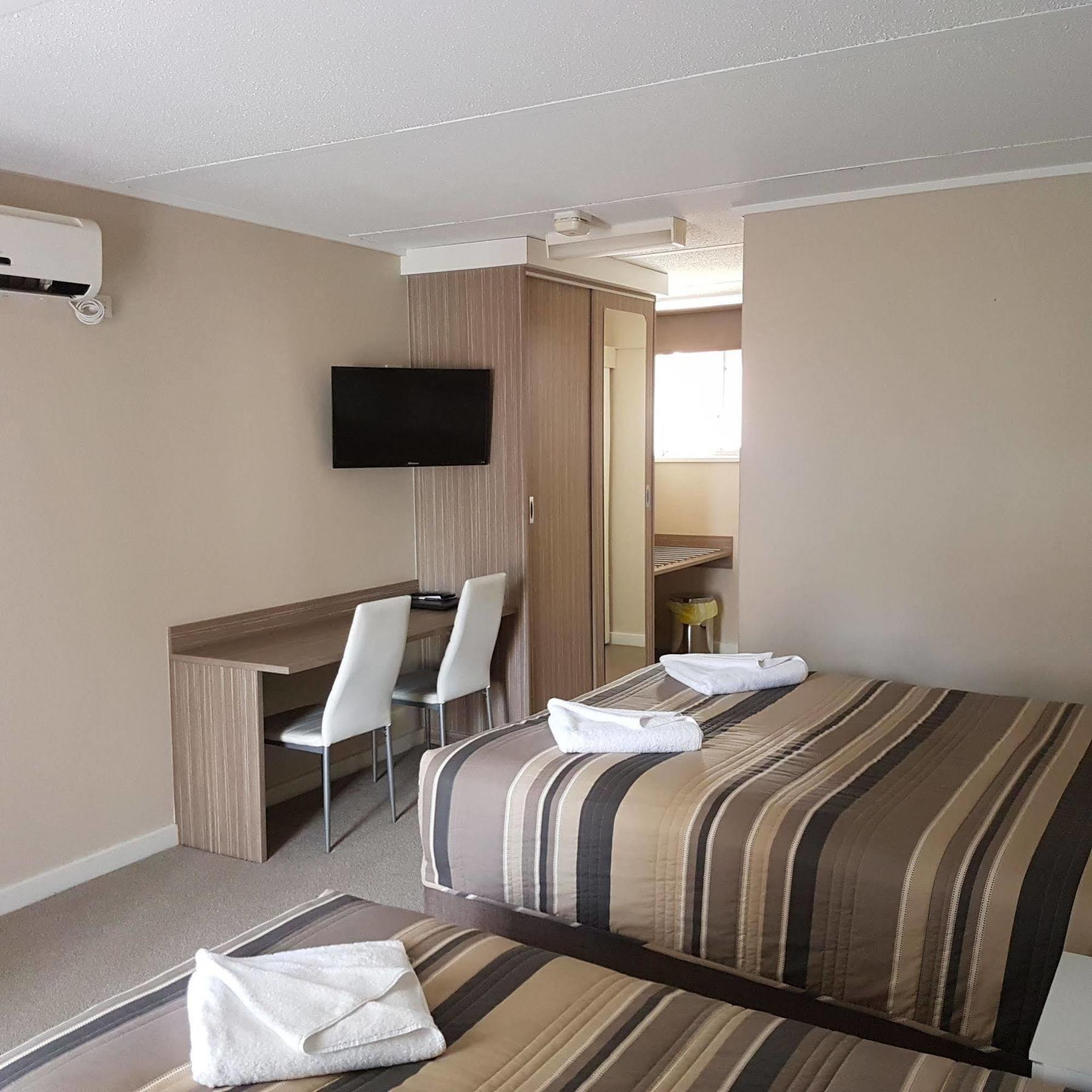 ميلدورا Mid City Plantation Motel المظهر الخارجي الصورة